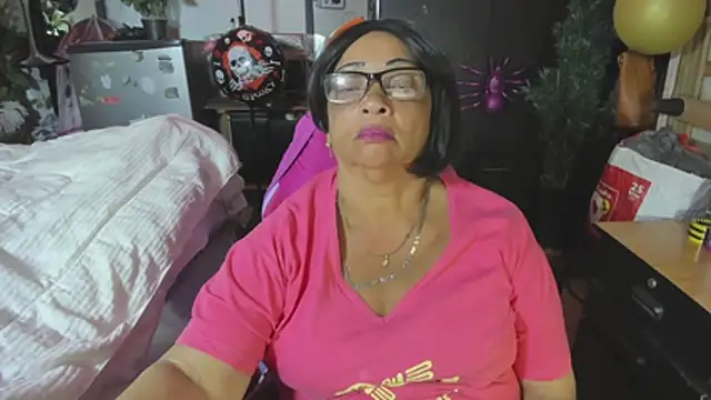 Mrs mommy  online show from 11-07-25, 10:03