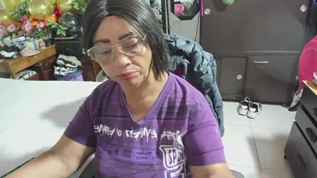 Mrs mommy  online show from 01-16-26, 06:34