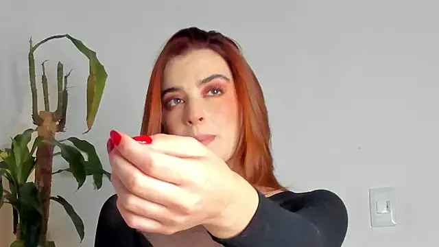 Bellacrox online show from 03-19-26, 02:33