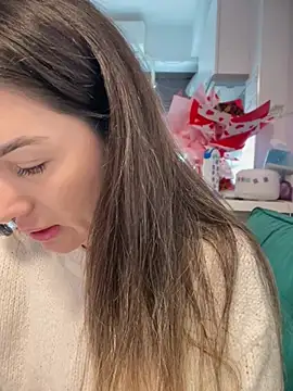 HotXMom online show from 02-25-26, 07:30