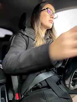 HotXMom online show from 11-17-25, 06:50