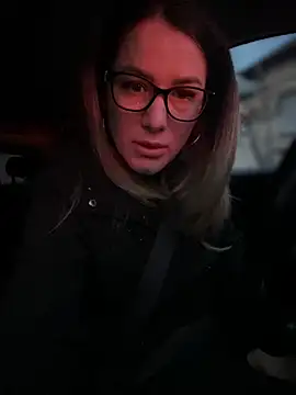 Snapshot of HotXMom chatting on 03-11-25, 04:19 HotXMom online show from 03-11-25, 04:19