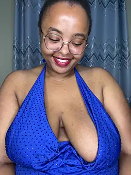 Linahlove online show from 01-08-26, 11:00