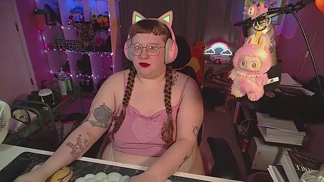 FatVeronica online show from 03-30-26, 05:25