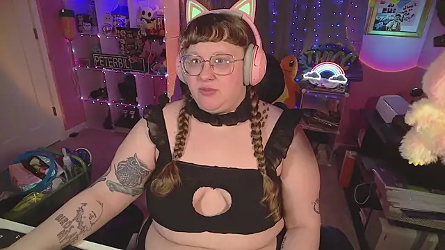 FatVeronica online show from 02-06-26, 02:13