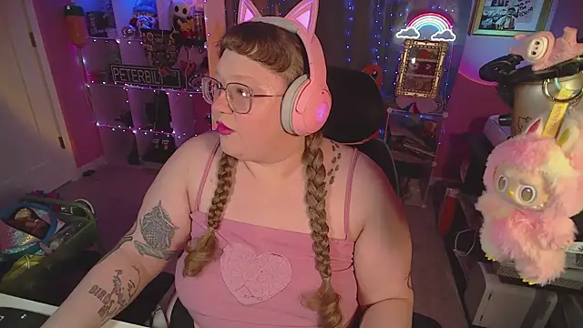 FatVeronica online show from 02-13-26, 03:56