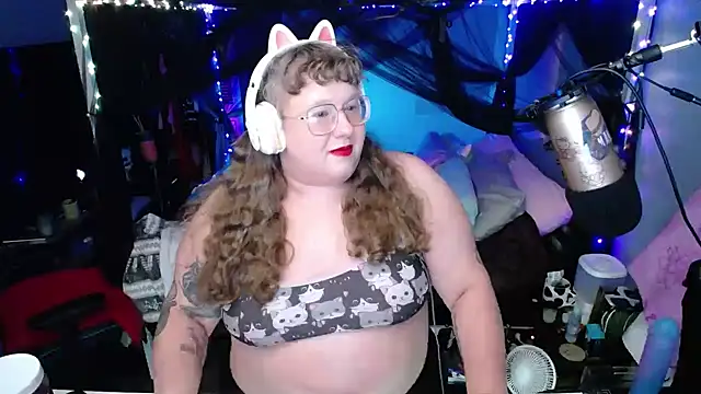 FatVeronica online show from 01-29-25, 06:33