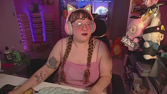 FatVeronica online show from 06-20-26, 09:31