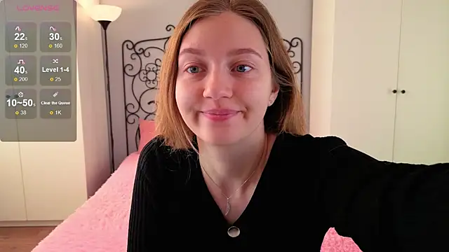 Ksuhesa online show from 10-17-25, 02:04