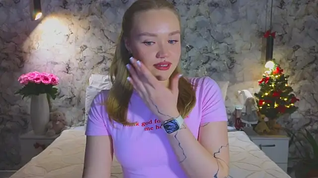 Aurora Golden1 online show from 01-05-26, 05:27