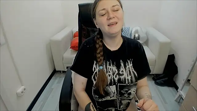 AlisaBacker online show from 02-21-25, 01:22