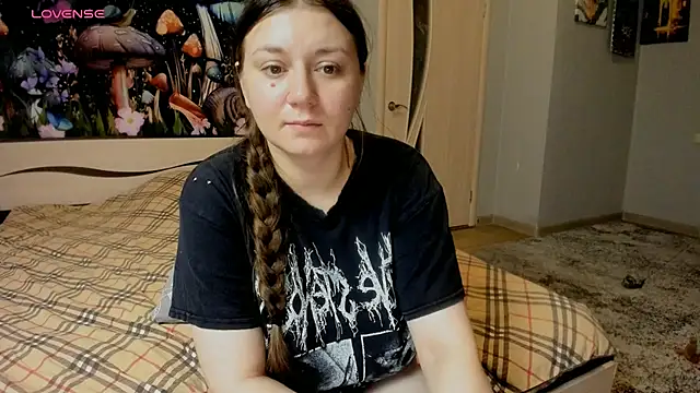 AlisaBacker online show from 10-10-25, 03:46