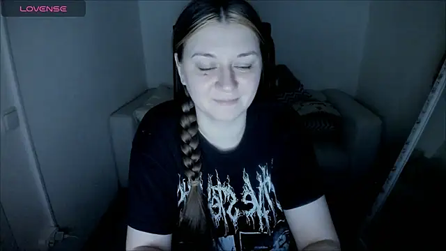 AlisaBacker online show from 12-26-24, 07:35