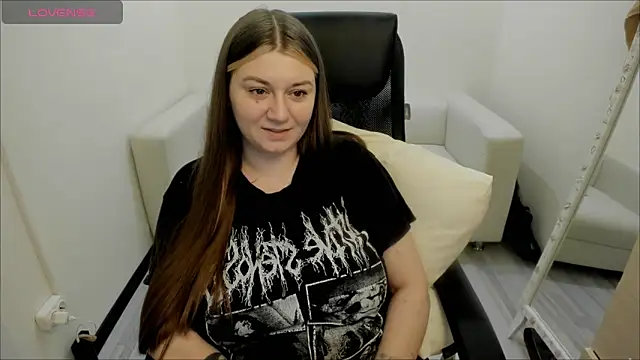 AlisaBacker online show from 01-16-25, 02:41