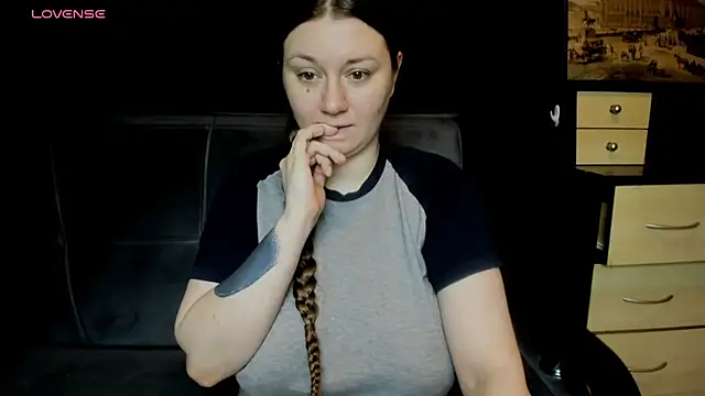 AlisaBacker online show from 05-15-26, 05:44
