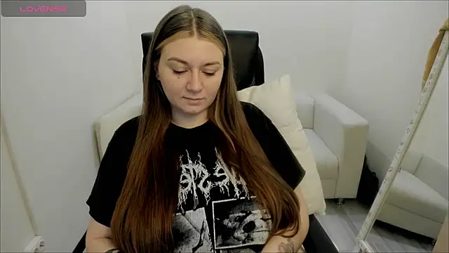 AlisaBacker online show from 01-08-25, 09:44