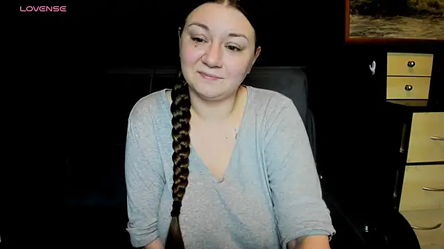 Snapshot of AlisaBacker chatting on 07-11-26, 07:58 AlisaBacker online show from 07-11-26, 07:58