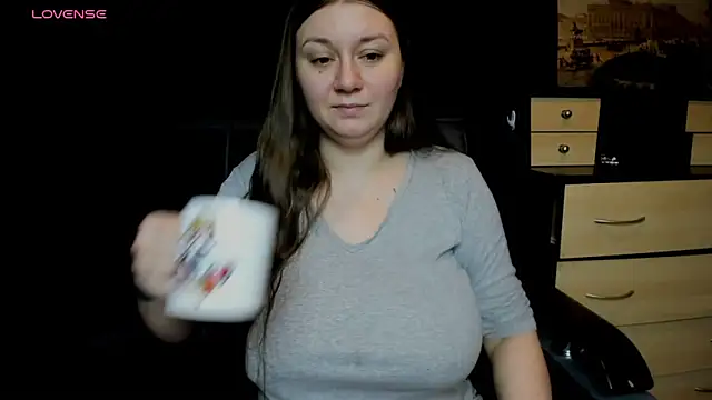 Snapshot of AlisaBacker chatting on 02-26-26, 06:30 AlisaBacker online show from 02-26-26, 06:30