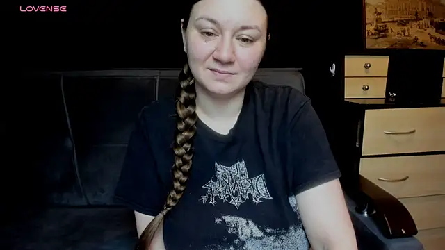 Snapshot of AlisaBacker chatting on 02-22-26, 08:21 AlisaBacker online show from 02-22-26, 08:21