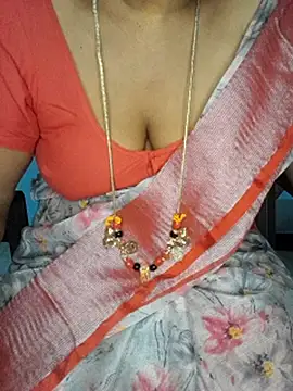 Snapshot of negatamil chatting on 03-14-25, 07:44 negatamil online show from 03-14-25, 07:44