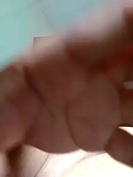 SkivingLack online show from 09-19-25, 01:59