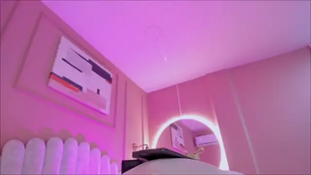 Snapshot of lia_ass_ chatting on 02-14-26, 10:26 lia ass online show from 02-14-26, 10:26