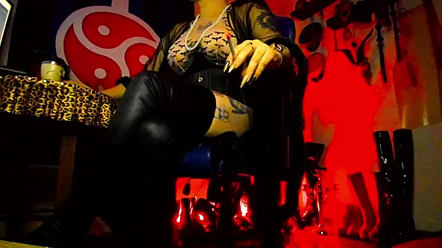 DominatrixBlue online show from 02-10-25, 05:52