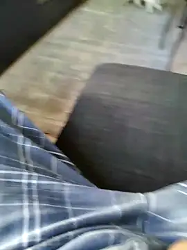 Snapshot of ertance40 chatting on 09-21-25, 05:34 ertance40 online show from 09-21-25, 05:34