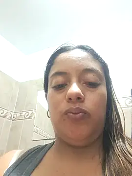 Snapshot of _MaripossaSexy_ chatting on 12-21-24, 11:24 MaripossaSexy online show from 12-21-24, 11:24