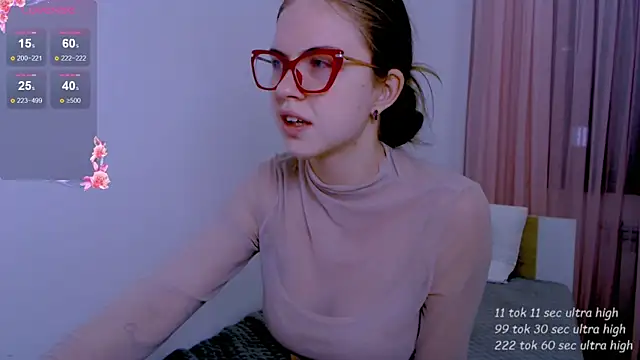 Sarah HS online show from 05-13-26, 06:37