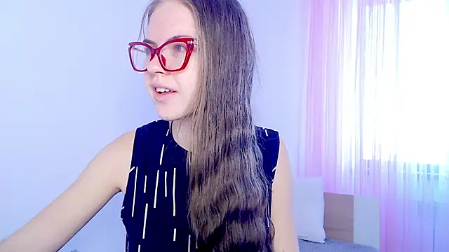 Sarah HS online show from 11-09-25, 04:05