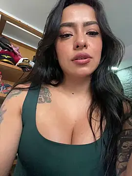 foxxy nasty online show from 10-17-25, 04:53