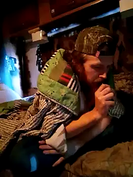 hothippie420 online show from 11-11-25, 09:53