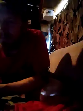 Snapshot of hothippie420 chatting on 11-14-25, 05:27 hothippie420 online show from 11-14-25, 05:27