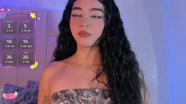 Snapshot of Summer_walkerr chatting on 09-14-25, 12:49 Summer walkerr online show from 09-14-25, 12:49