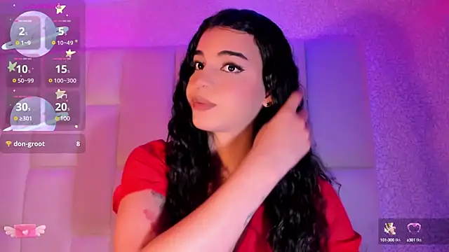 Snapshot of Summer_walkerr chatting on 02-21-25, 03:54 Summer walkerr online show from 02-21-25, 03:54