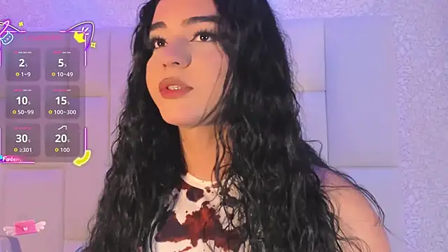 Snapshot of Summer_walkerr chatting on 11-08-25, 12:42 Summer walkerr online show from 11-08-25, 12:42