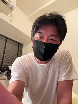 Snapshot of MTKIK chatting on 02-17-26, 12:24 MTKIK online show from 02-17-26, 12:24