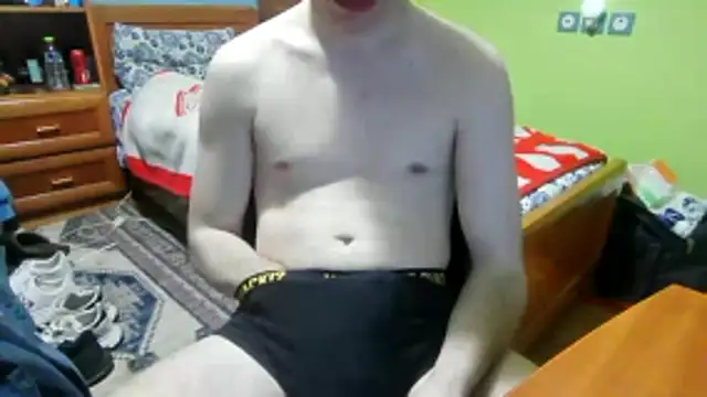 Snapshot of AvarageEuropeGuy chatting on 04-30-26, 01:40 AvarageEuropeGuy online show from 04-30-26, 01:40