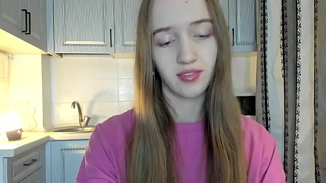 Snapshot of leslie_my_lovee chatting on 11-17-25, 07:51 leslie my lovee online show from 11-17-25, 07:51