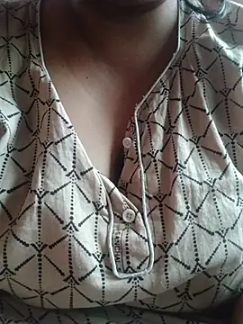 Ivy-09 online show from 02-17-26, 05:16