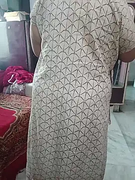 Ivy-09 online show from 02-14-26, 07:19