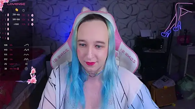 TheTrixy online show from 11-14-25, 05:44