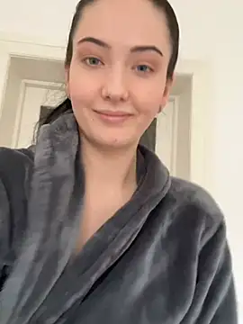 Snapshot of Sugarlina chatting on 02-17-25, 10:51 Sugarlina online show from 02-17-25, 10:51