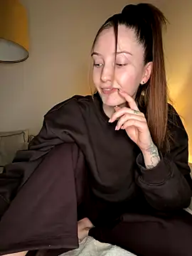 Sugarlina online show from 12-16-25, 11:09