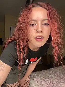 frikigyal online show from 12-14-25, 12:06