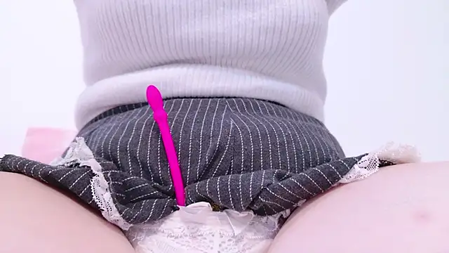 x--Miu--x online show from 10-24-25, 05:06