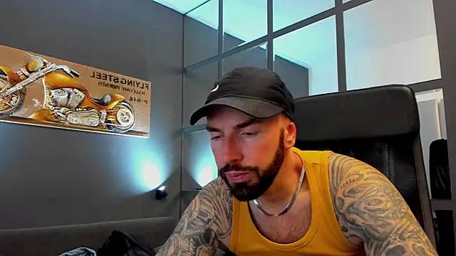 AronGrant online show from 11-28-25, 10:26