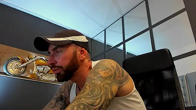 AronGrant online show from 09-29-25, 07:37