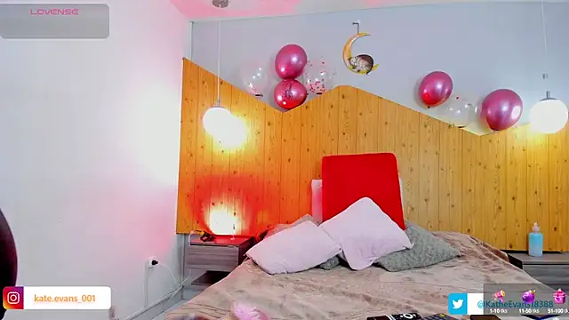 kate evans1 online show from 09-17-25, 06:15